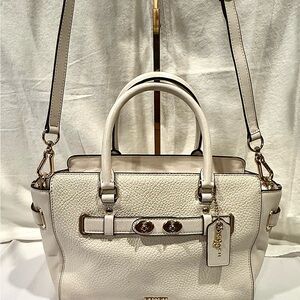 Coach Blake Swagger 27 Carryall Pebbled Leather In A Gorgeous Chalk